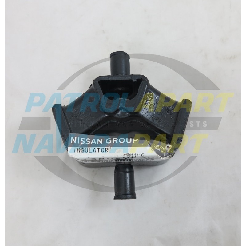 Genuine Nissan Navara D22 YD25 4WD Gearbox Mount
